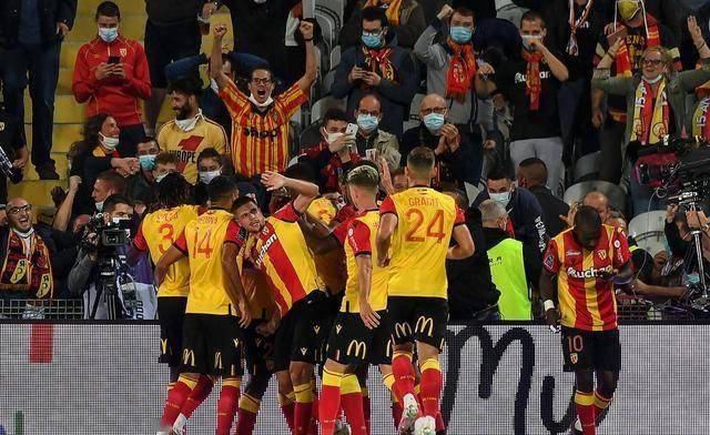 黑店新贵！三年狂揽2.5亿欧元，这支法甲球队转会天花板TOP8全解析